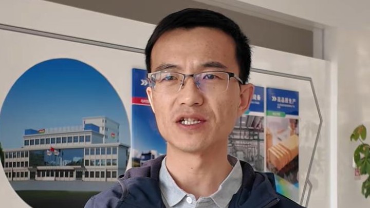 在继往开来中奋勇争先